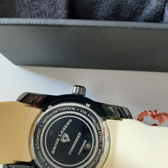 Accessories watch - Picture 5 of 8